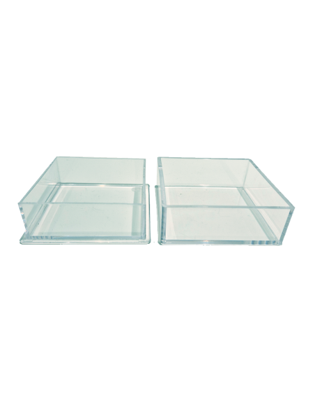 Ishockeypuck Holder hvori Puck kan opbevares.